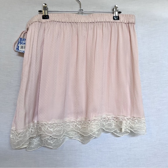 Intimately Free People Blush Pink Mini Light Polka Dot Slip with Lace Trim - Picture 2 of 12